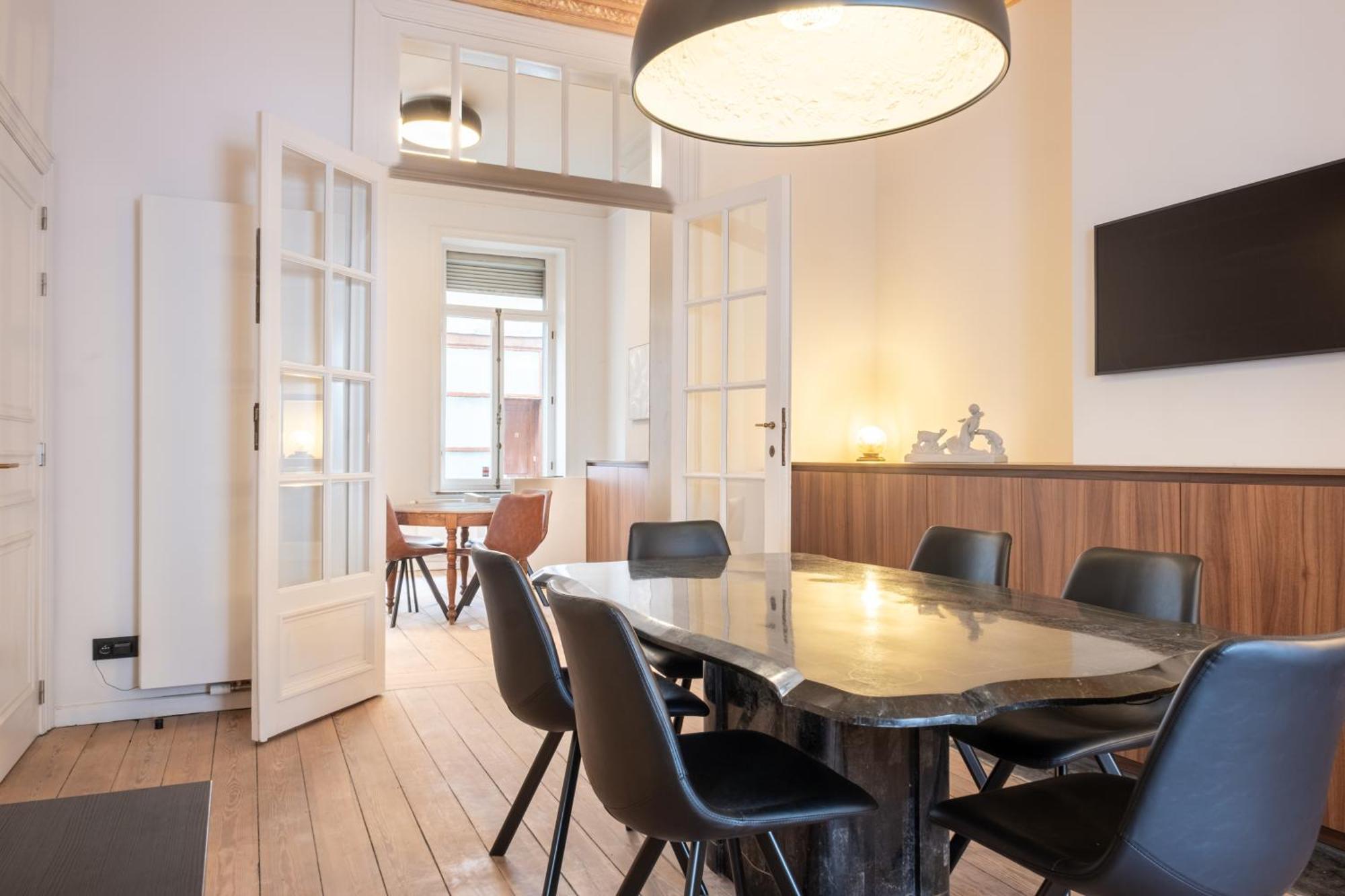 Beguinage - Central Brussels Garden Townhouse — Foto’s 1